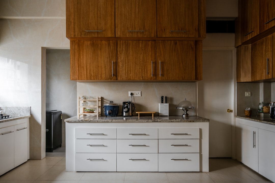 Custom cabinet pricing for a Yakima kitchen